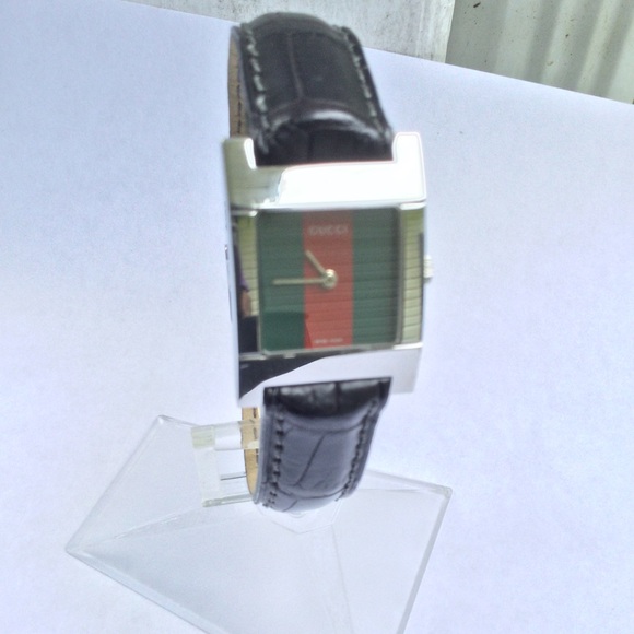 Gucci  Sherry Line Woman’s Watch - Picture 1 of 7